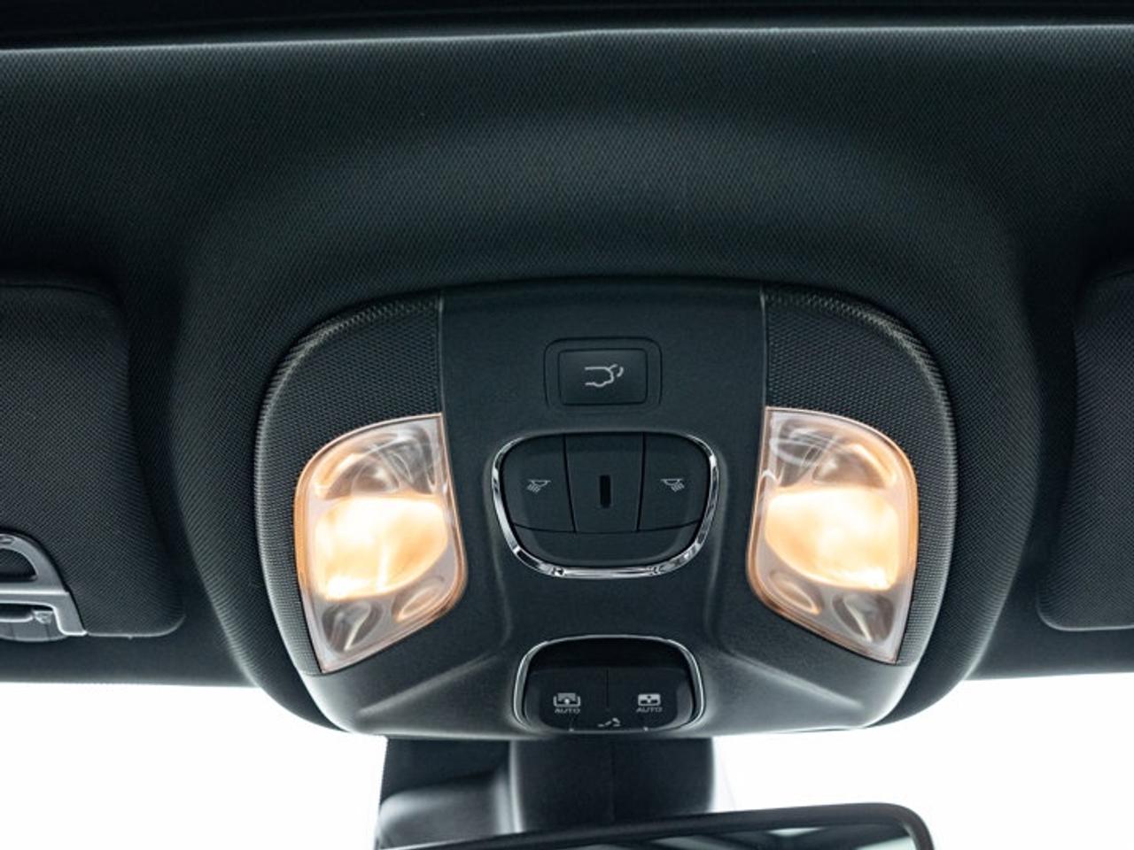 2026 Jeep Compass NORTH Photo