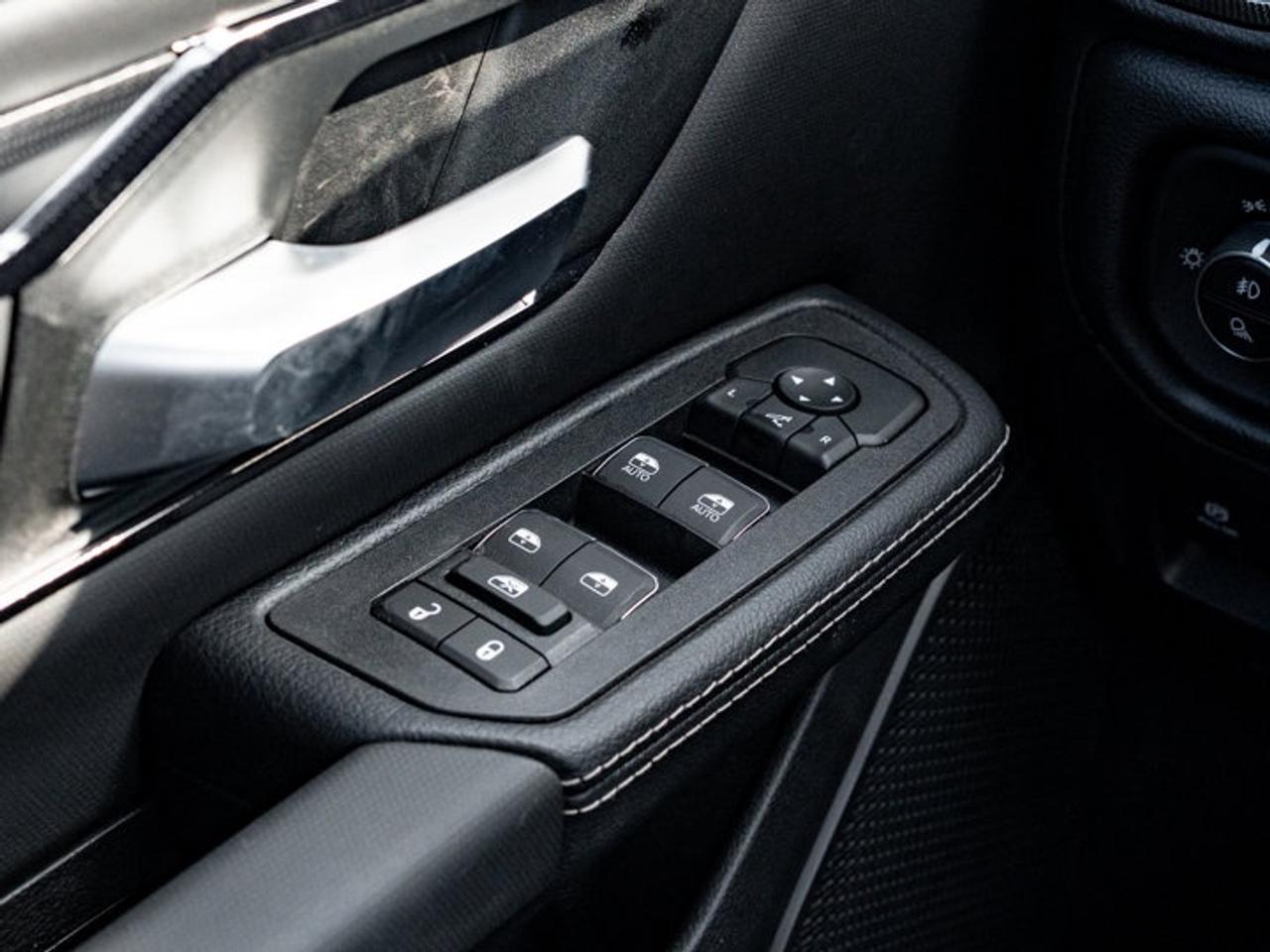 2026 RAM 1500 SPORT Photo