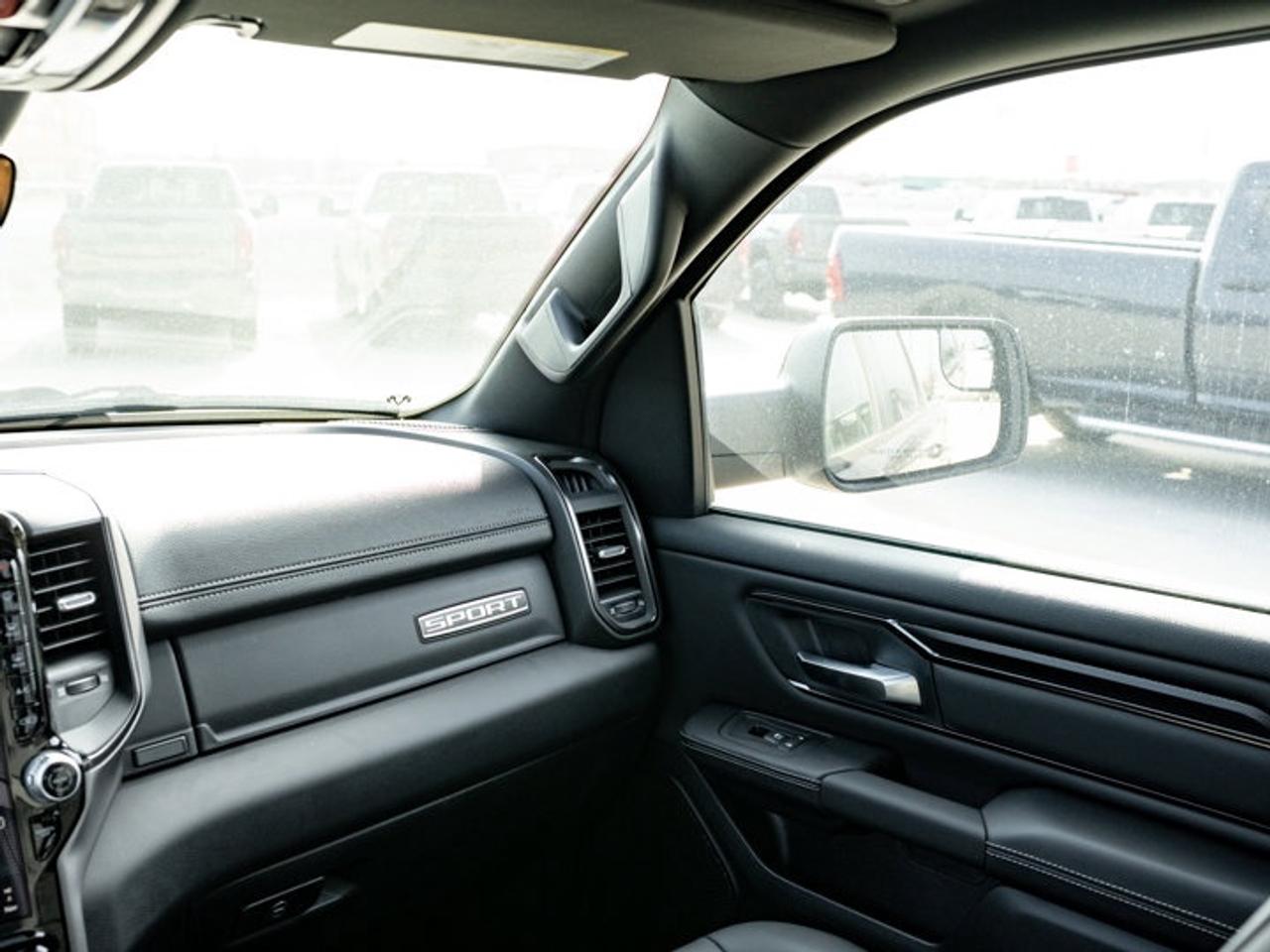 2026 RAM 1500 SPORT Photo