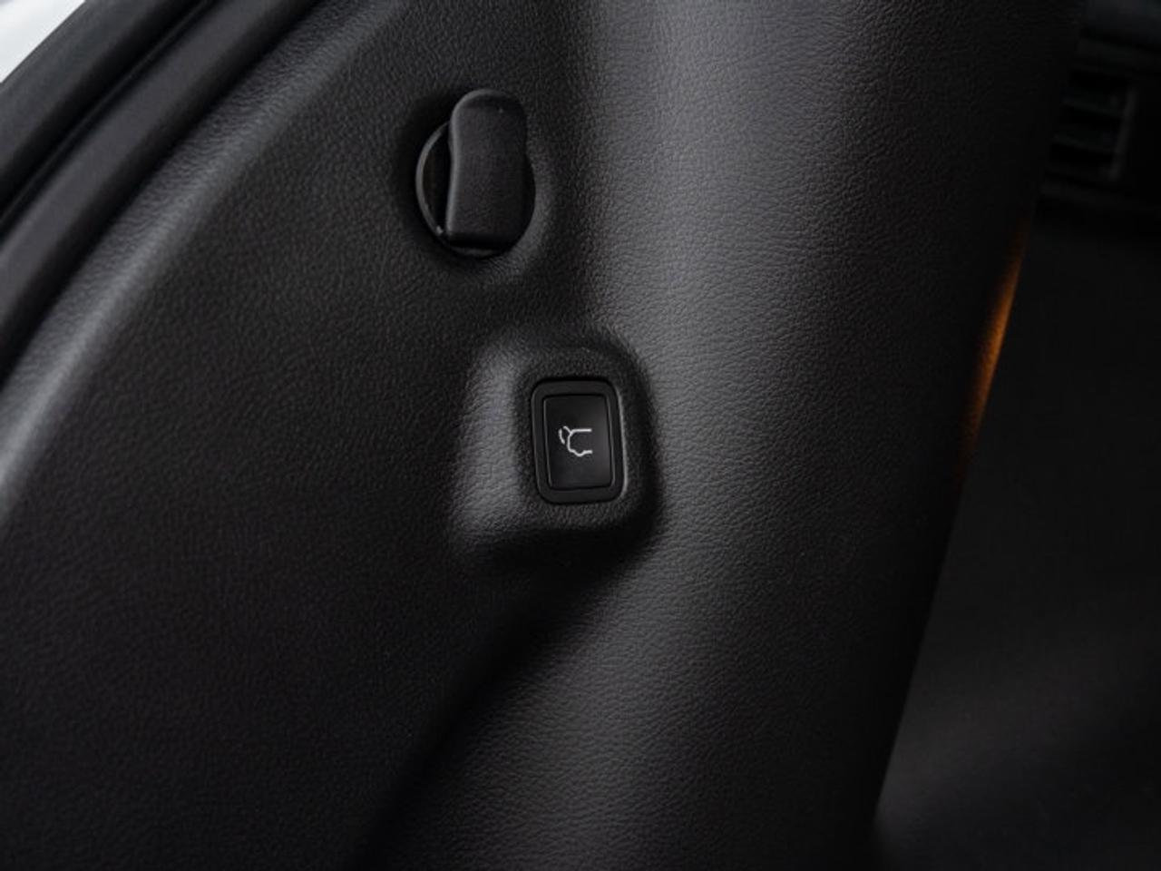 2026 Jeep Compass NORTH Photo