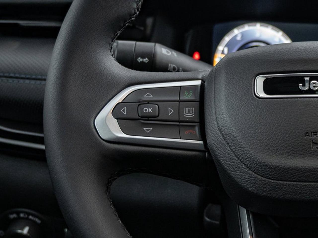 2026 Jeep Compass NORTH Photo