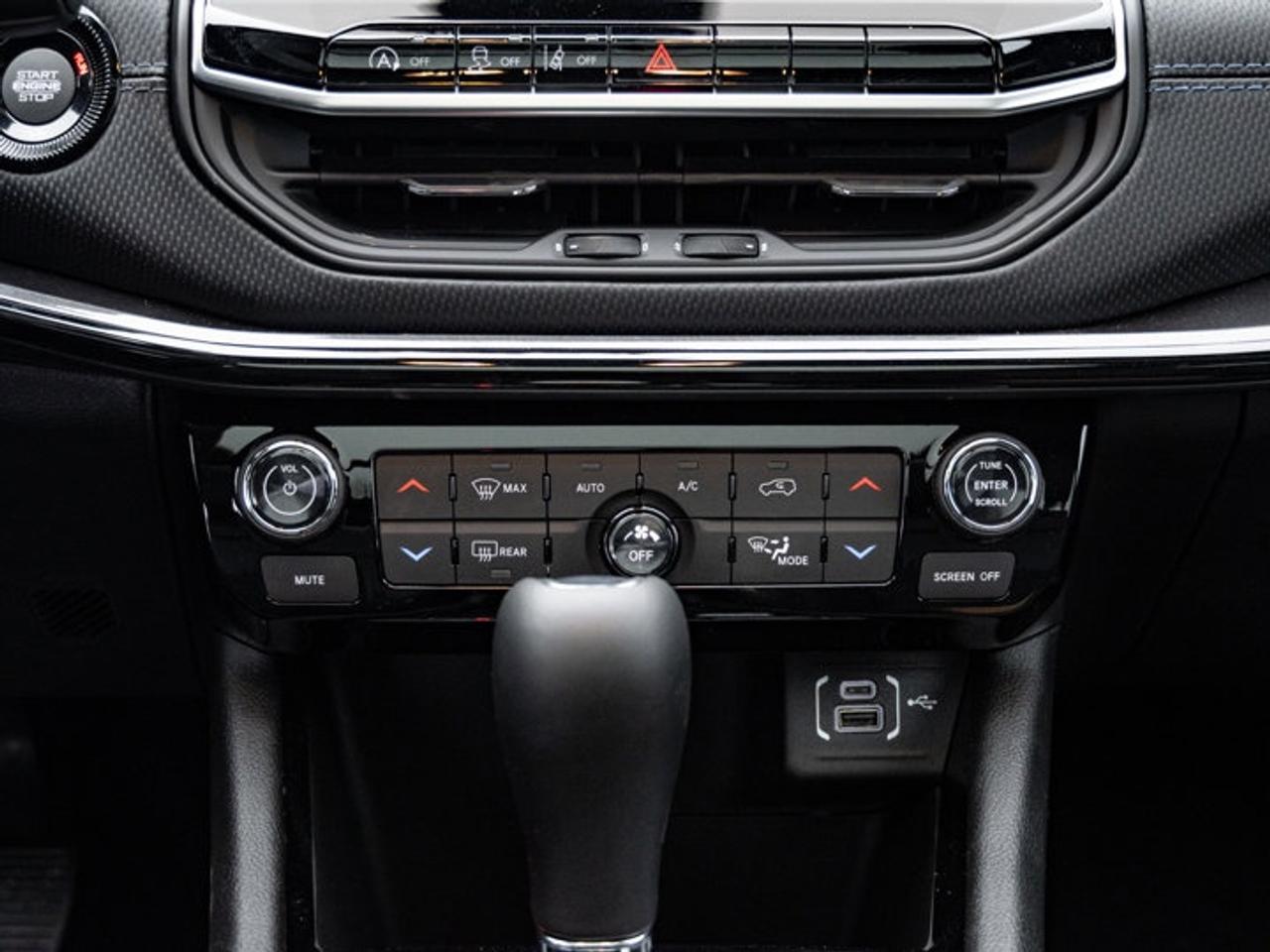 2026 Jeep Compass NORTH Photo