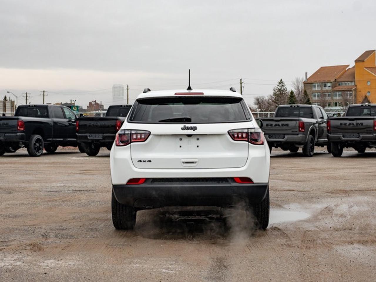 2026 Jeep Compass NORTH Photo