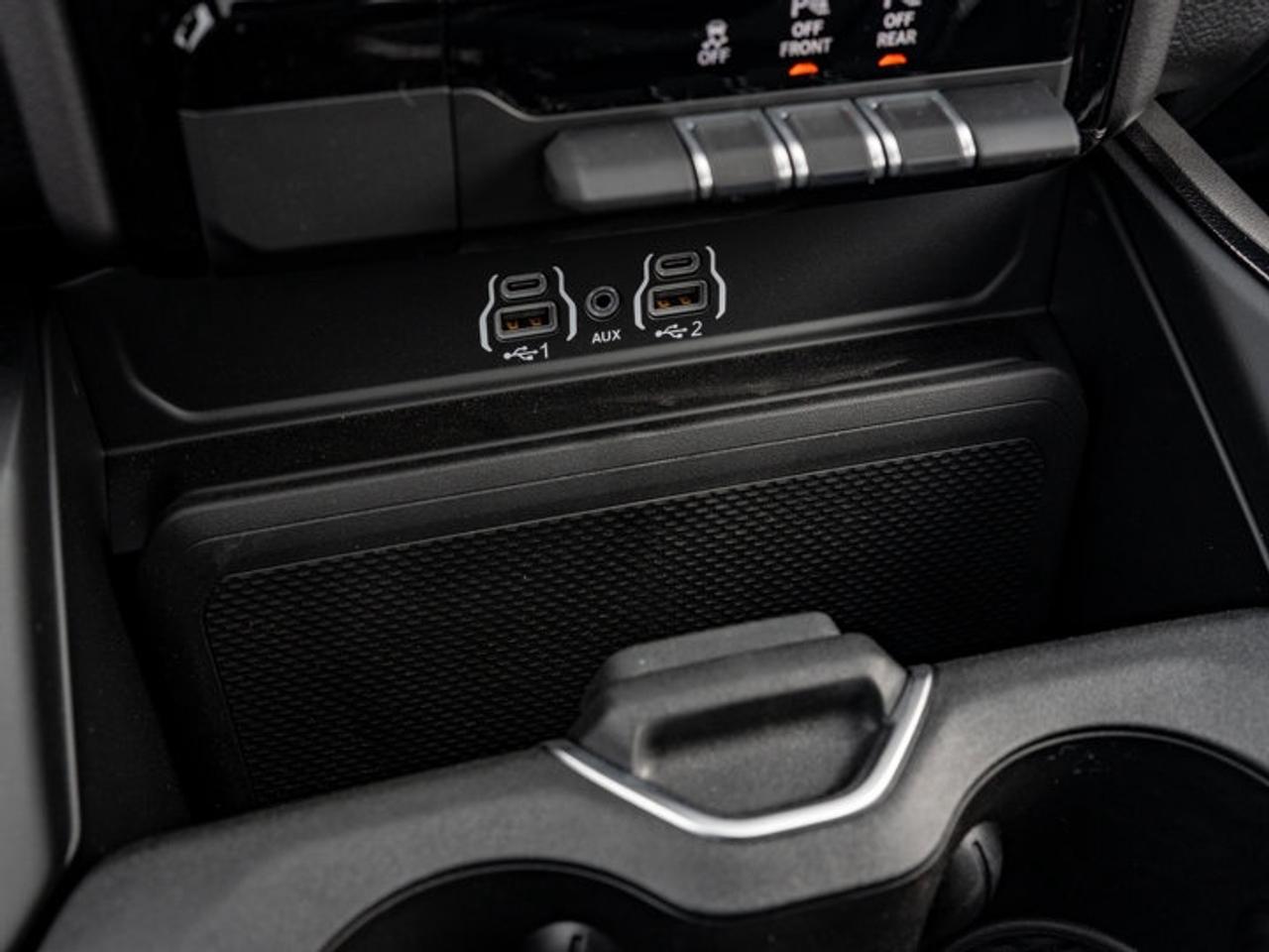 2026 RAM 1500 SPORT Photo