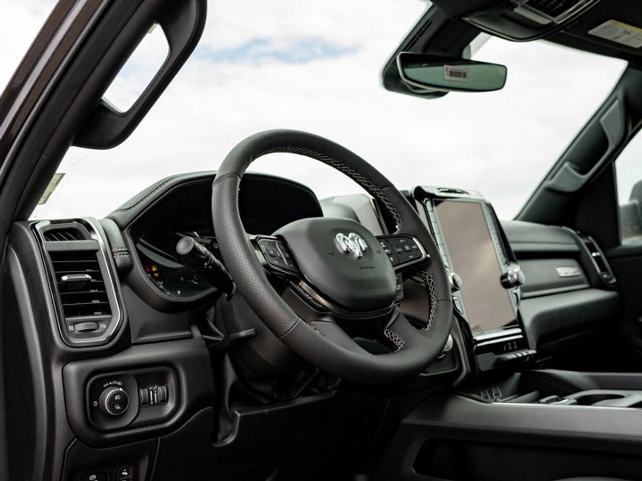 2026 RAM 1500 SPORT Photo