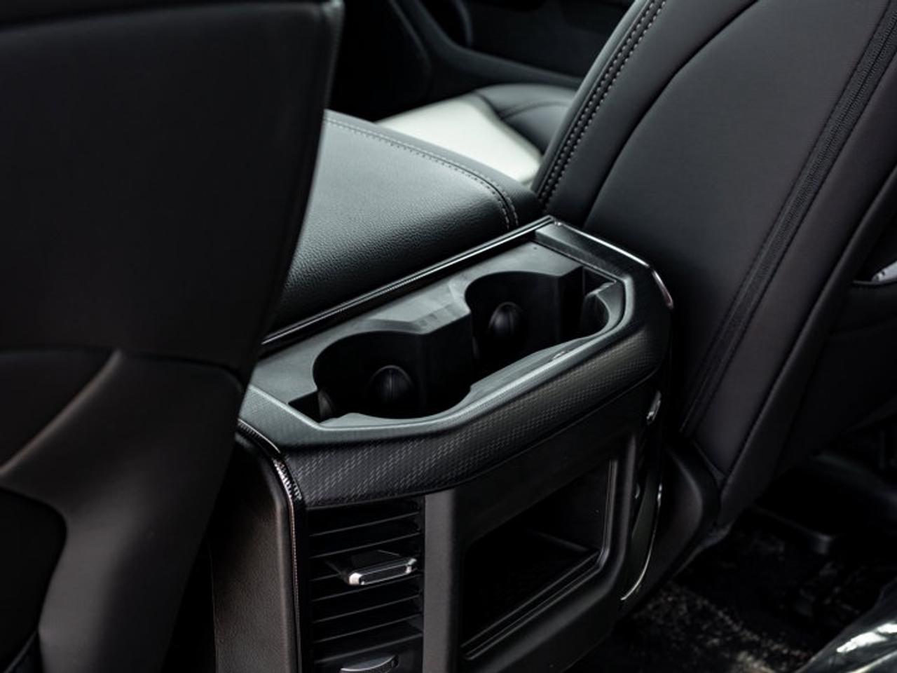2026 RAM 1500 SPORT Photo