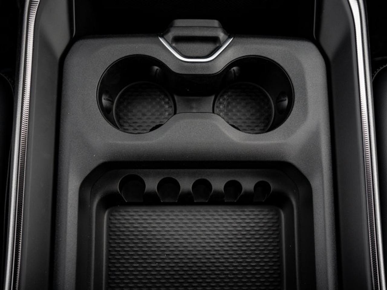 2026 RAM 1500 SPORT Photo