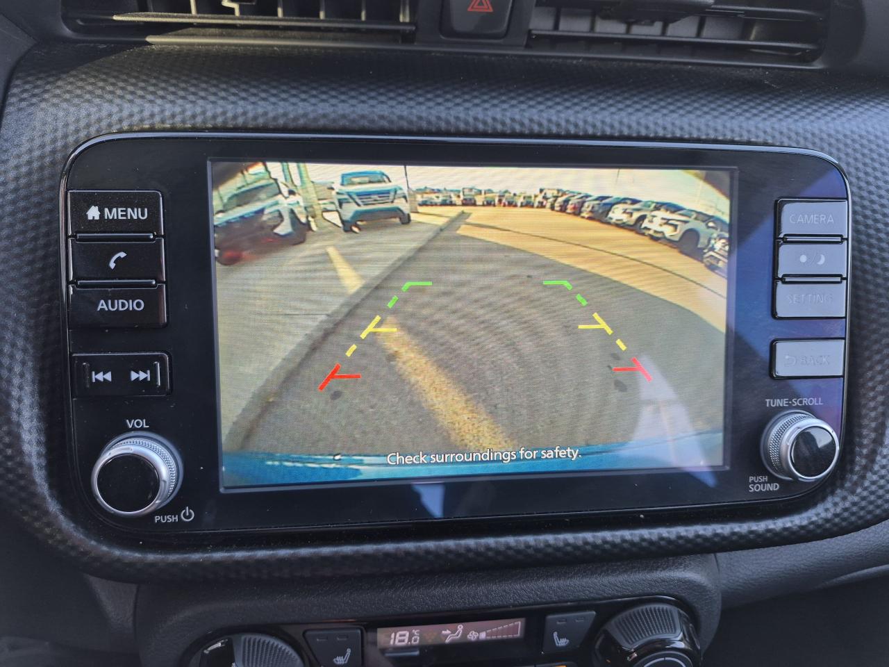 2023 Nissan Kicks SV Photo11