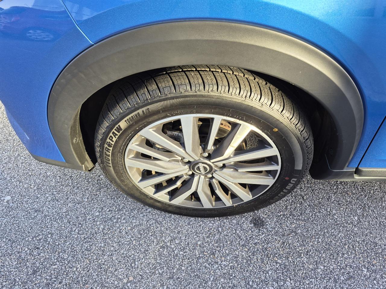 2023 Nissan Kicks SV Photo15