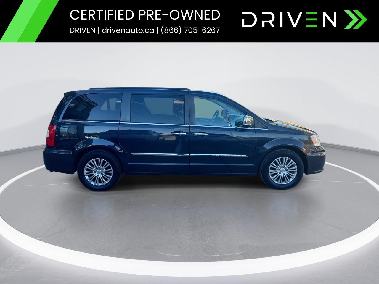 2014 Chrysler Town & Country 4dr Wgn Touring w/Leather Photo