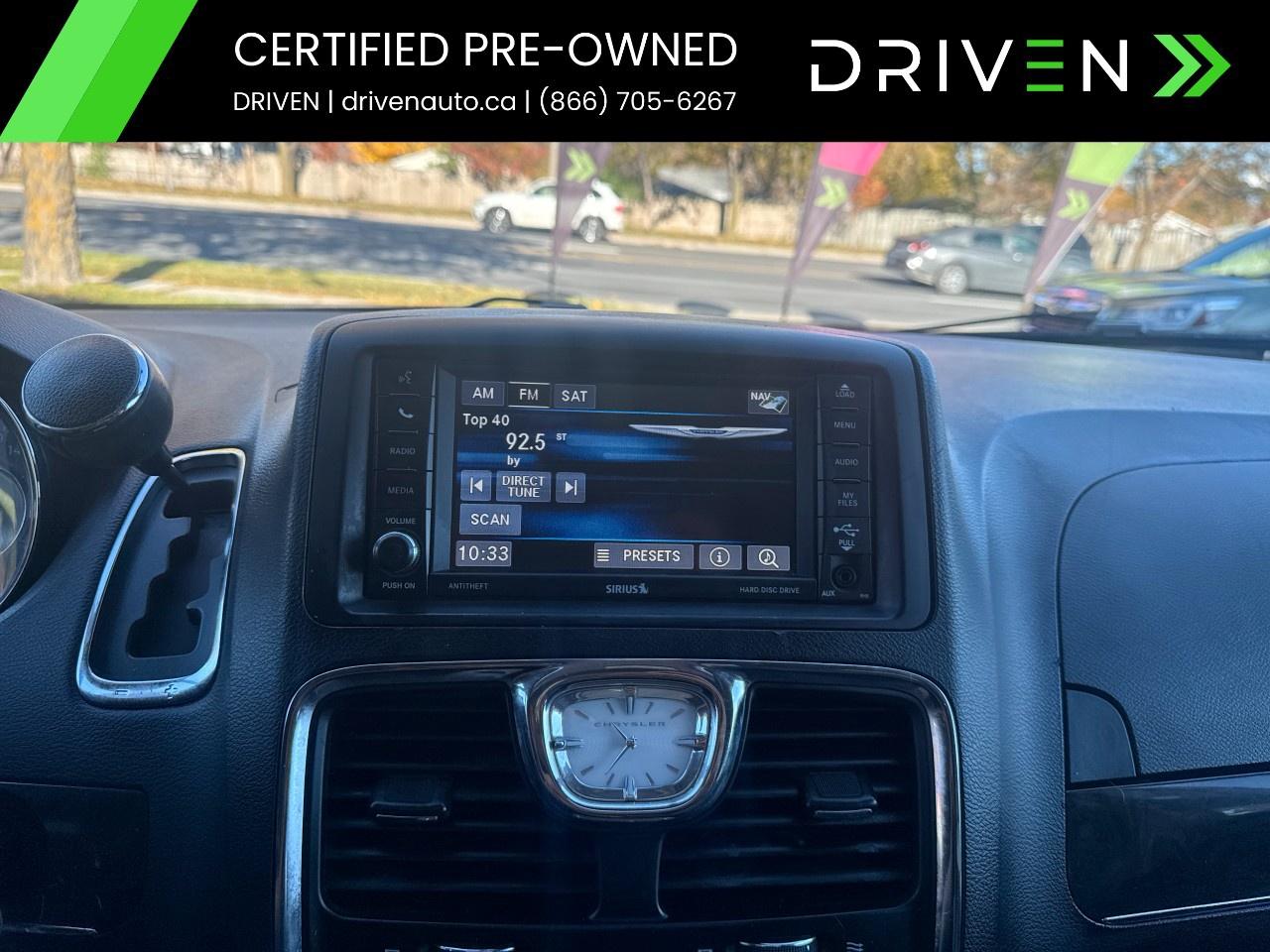 2014 Chrysler Town & Country 4dr Wgn Touring w/Leather Photo