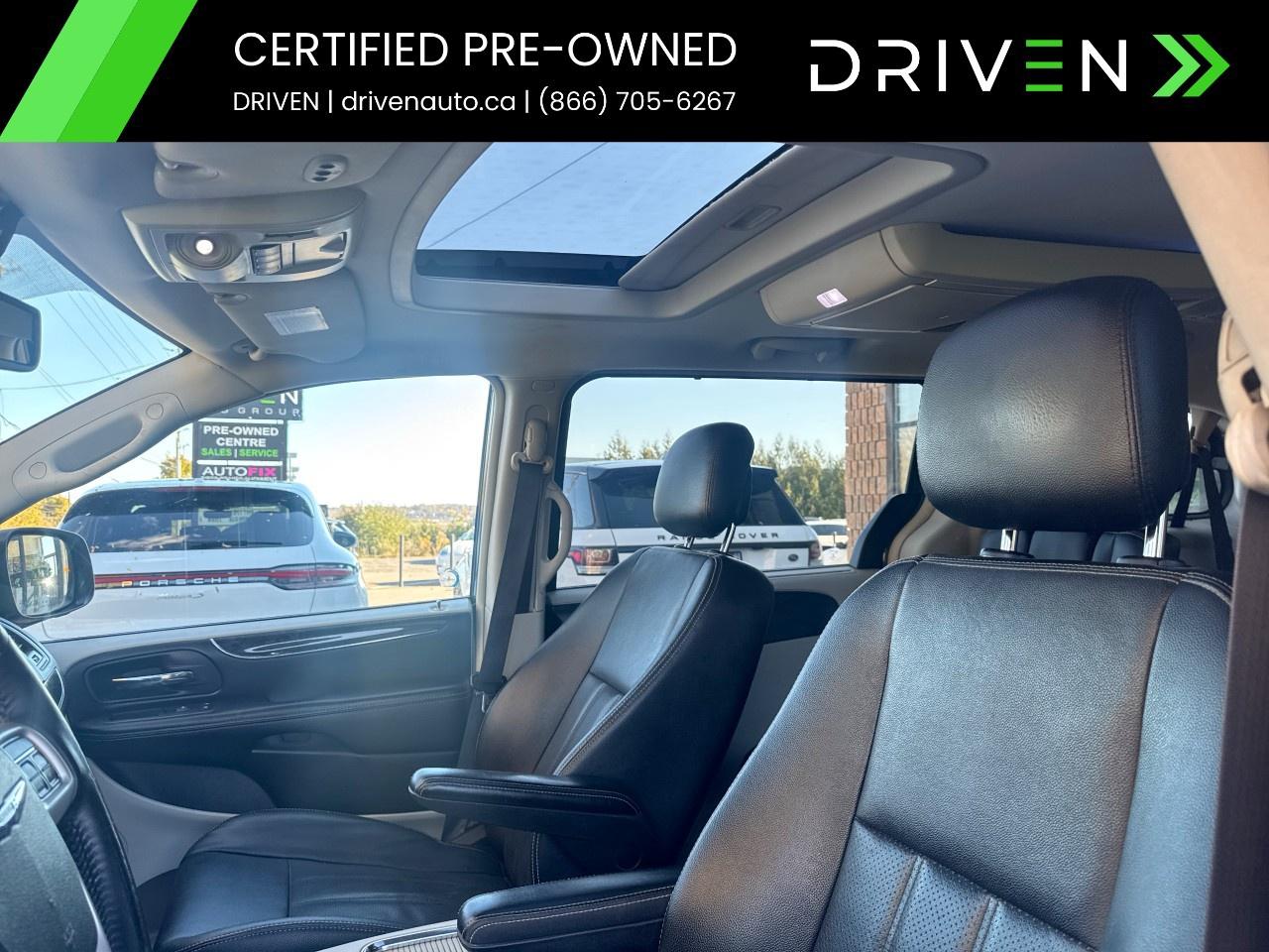 2014 Chrysler Town & Country 4dr Wgn Touring w/Leather Photo