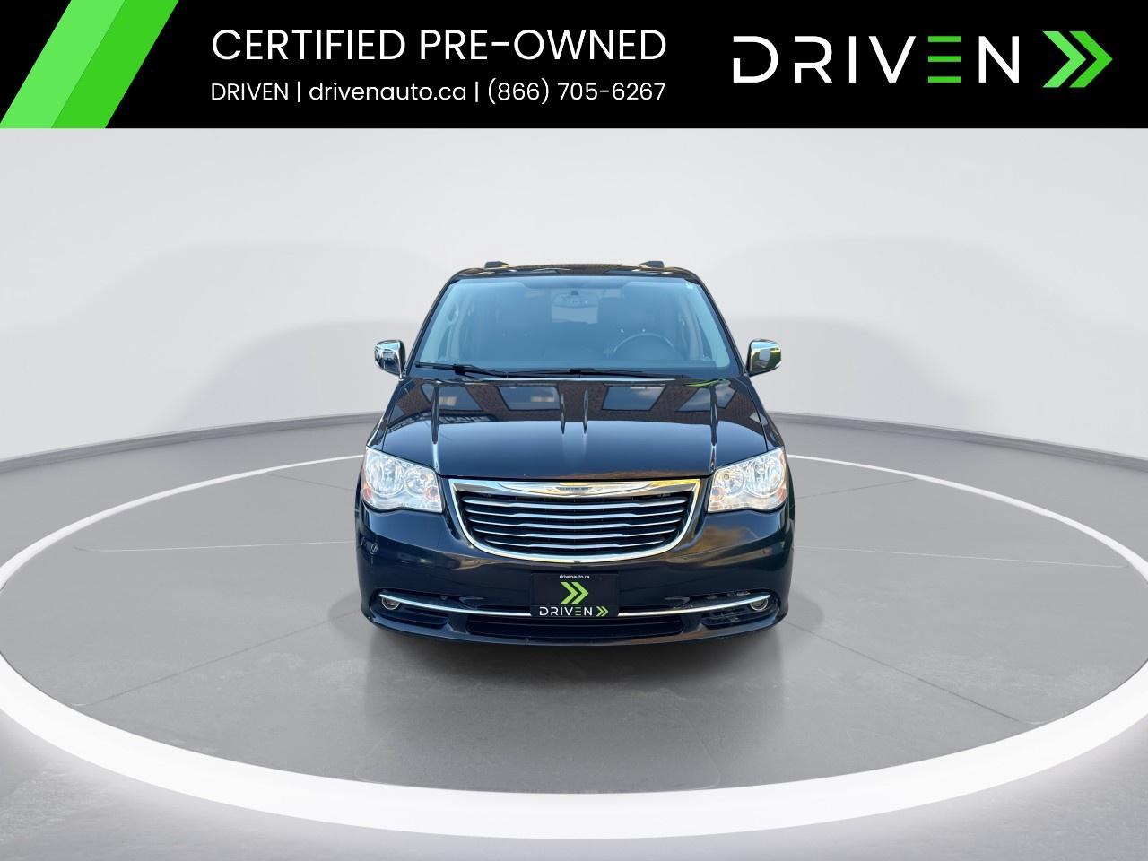 2014 Chrysler Town & Country 4dr Wgn Touring w/Leather Photo2