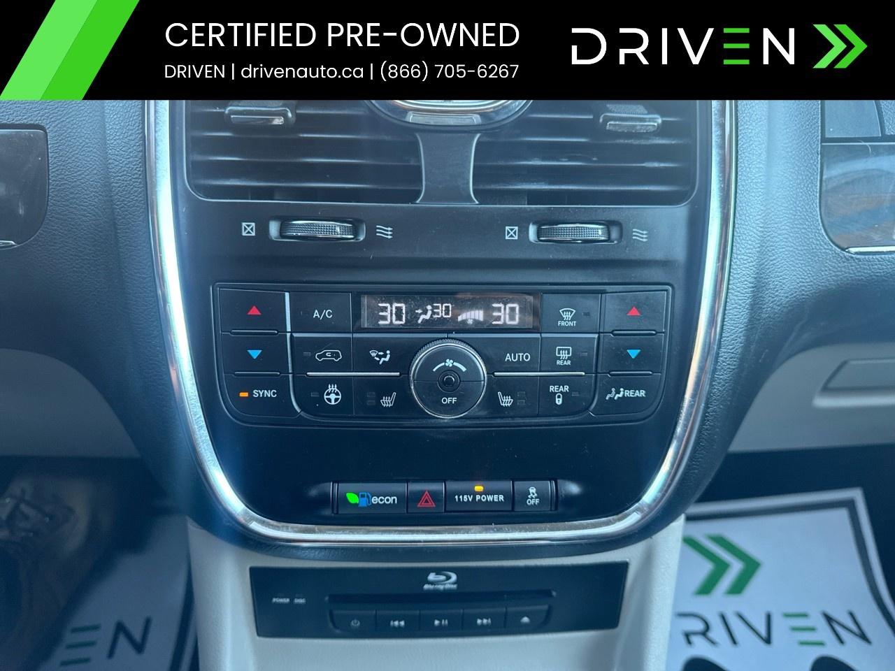 2014 Chrysler Town & Country 4dr Wgn Touring w/Leather Photo