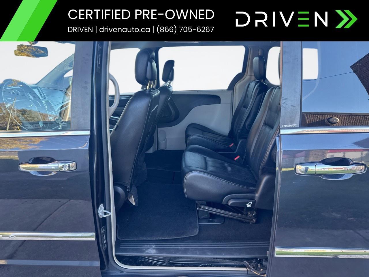 2014 Chrysler Town & Country 4dr Wgn Touring w/Leather Photo