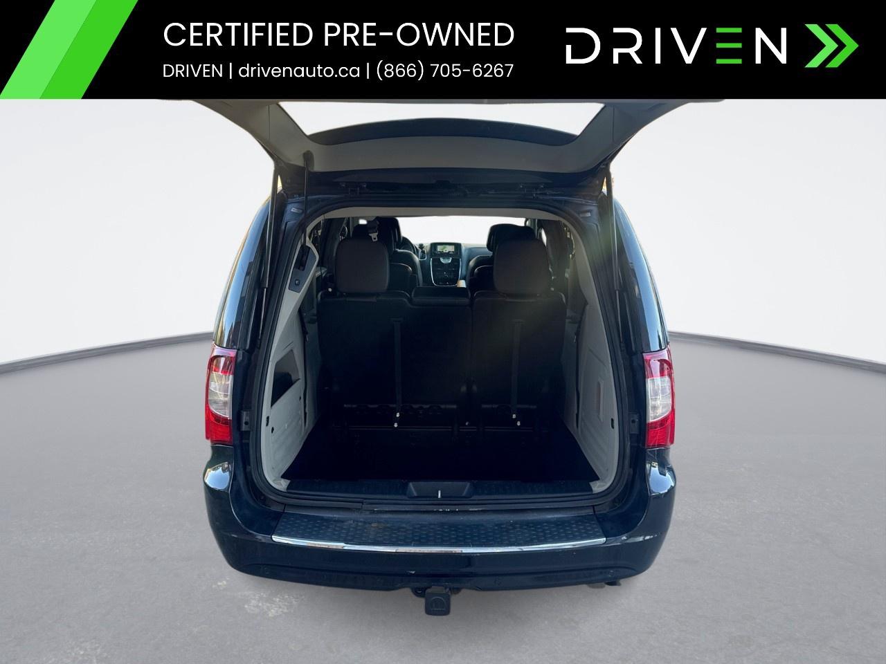 2014 Chrysler Town & Country 4dr Wgn Touring w/Leather Photo