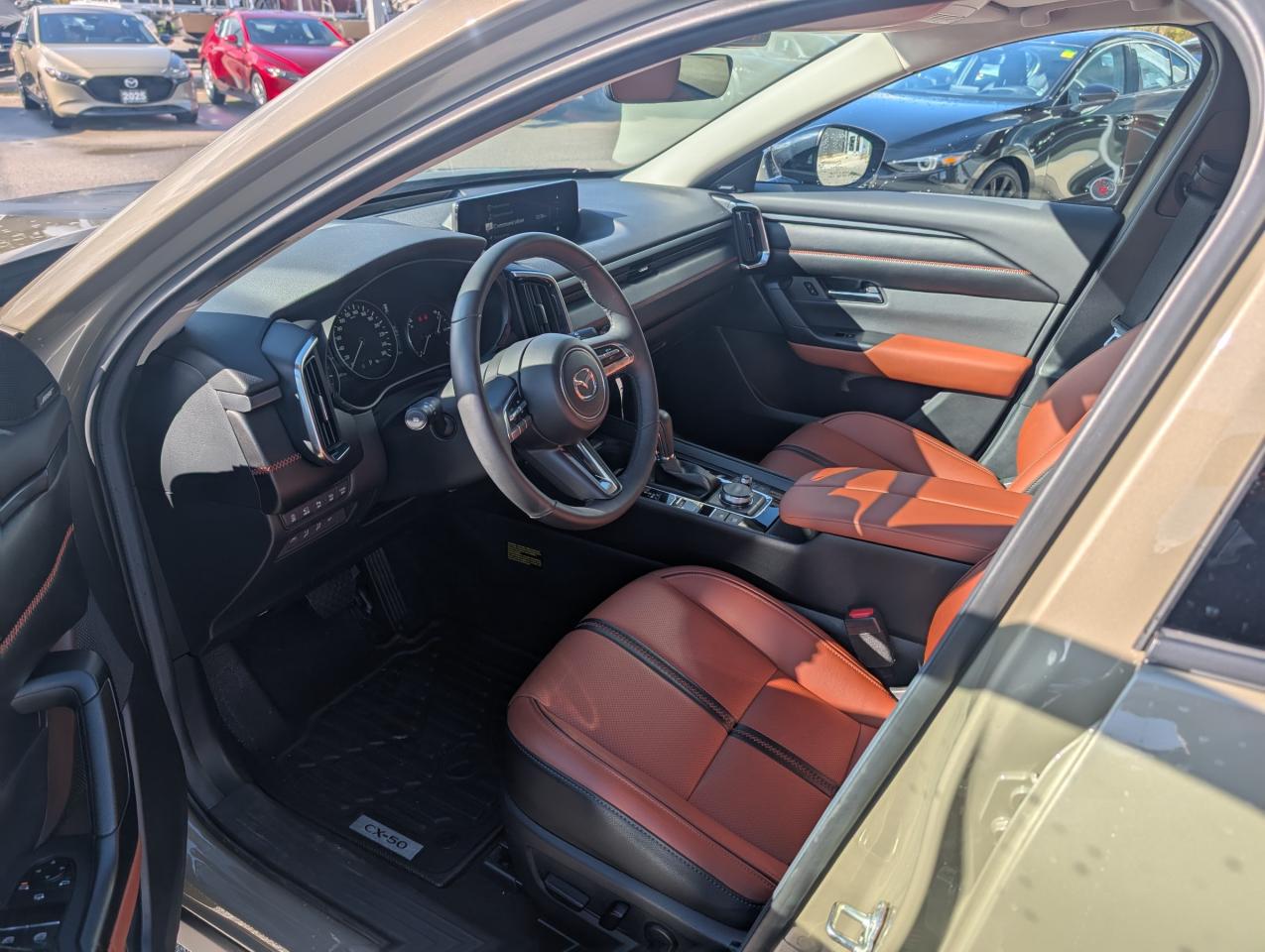 2025 Mazda CX-50 GT W/TURBO Photo