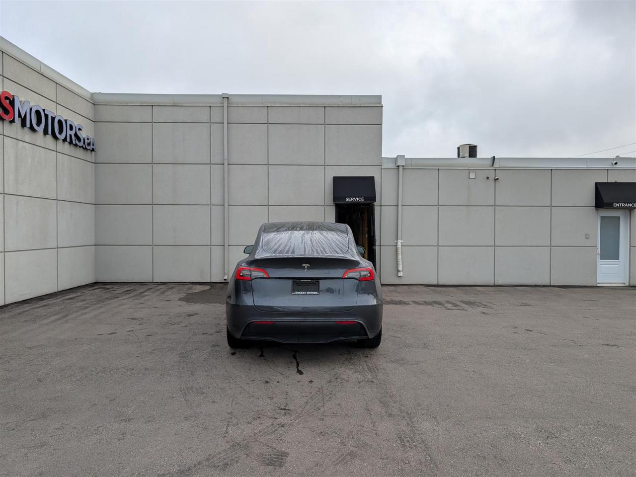 2021 Tesla Model Y LONG RANGE AWD - DUAL MOTOR