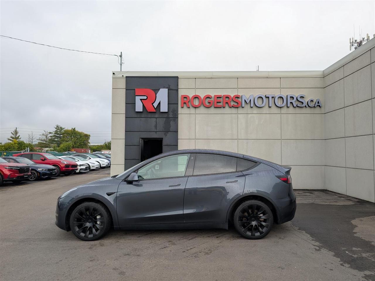 2021 Tesla Model Y LONG RANGE AWD - DUAL MOTOR