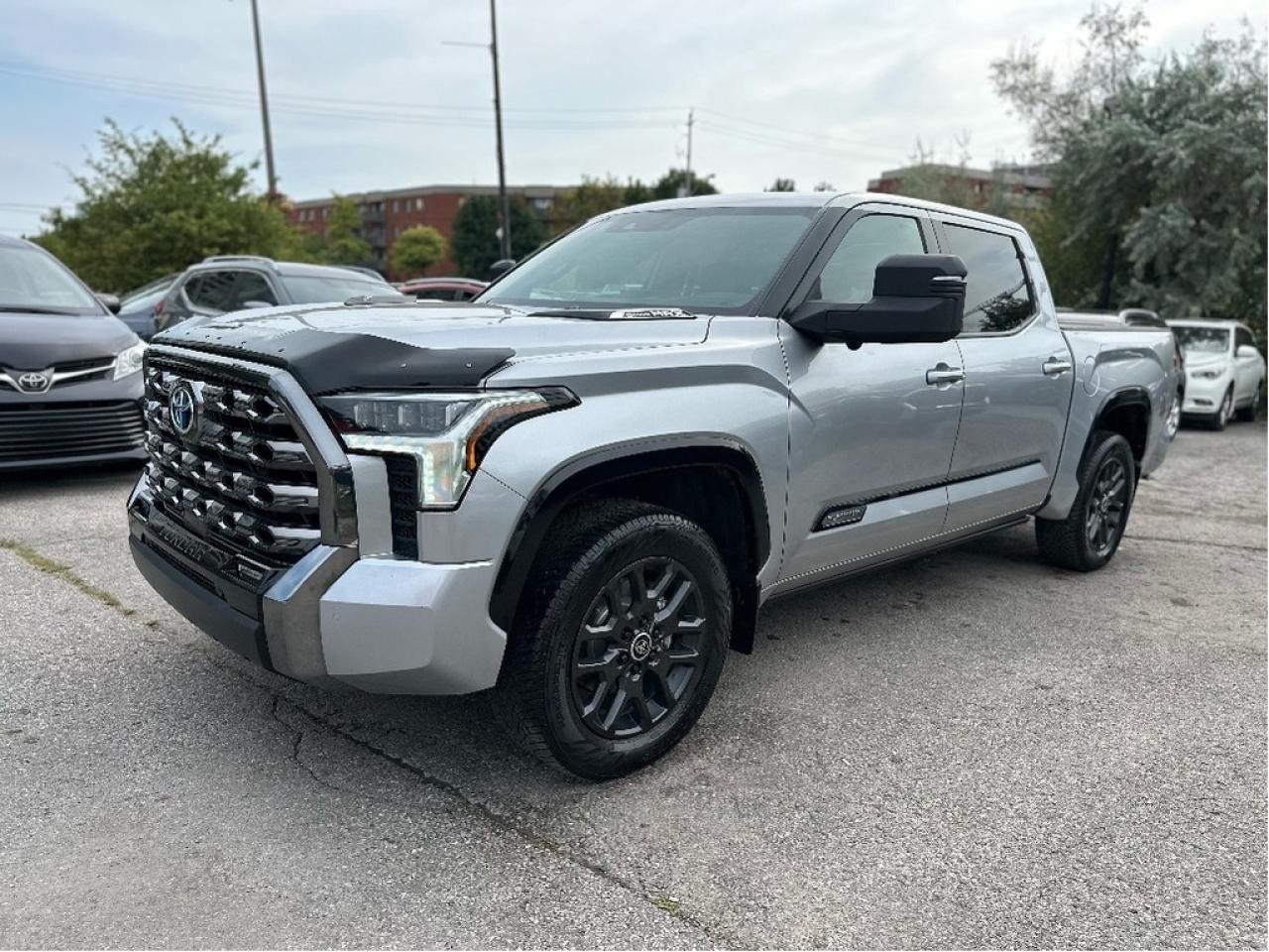 2024 Toyota Tundra Platinum Hybrid Photo