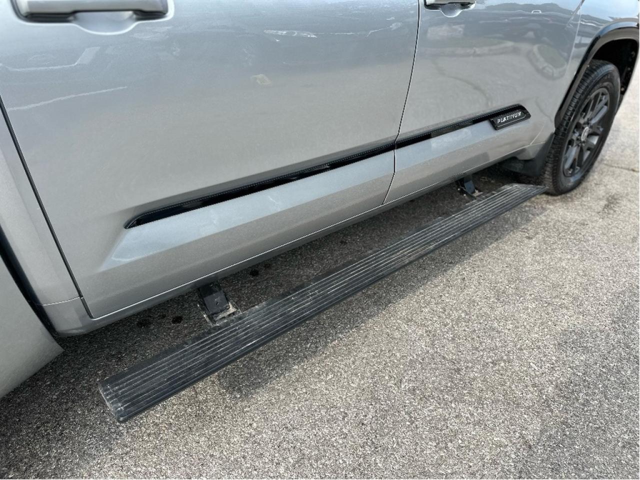 2024 Toyota Tundra Platinum Hybrid Photo