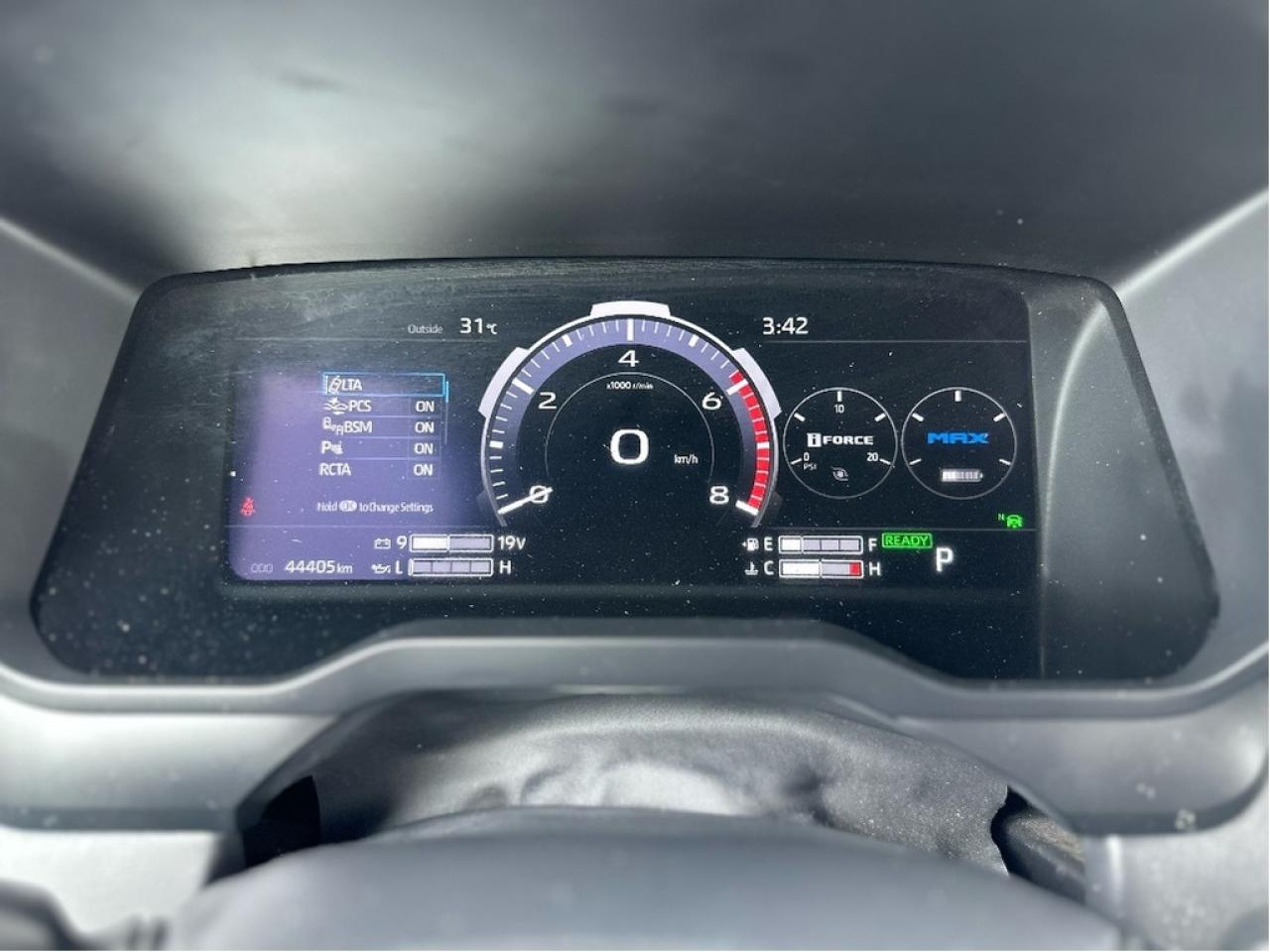 2024 Toyota Tundra Platinum Hybrid Photo