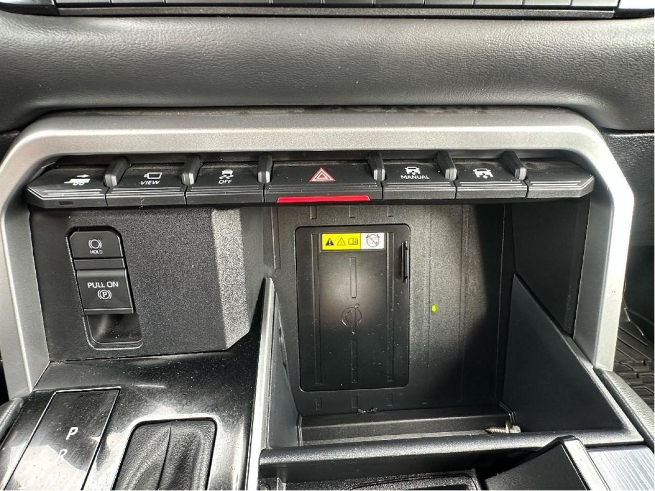 2024 Toyota Tundra Platinum Hybrid Photo