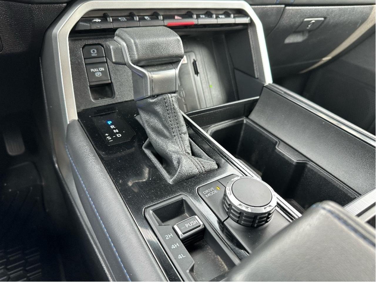 2024 Toyota Tundra Platinum Hybrid Photo