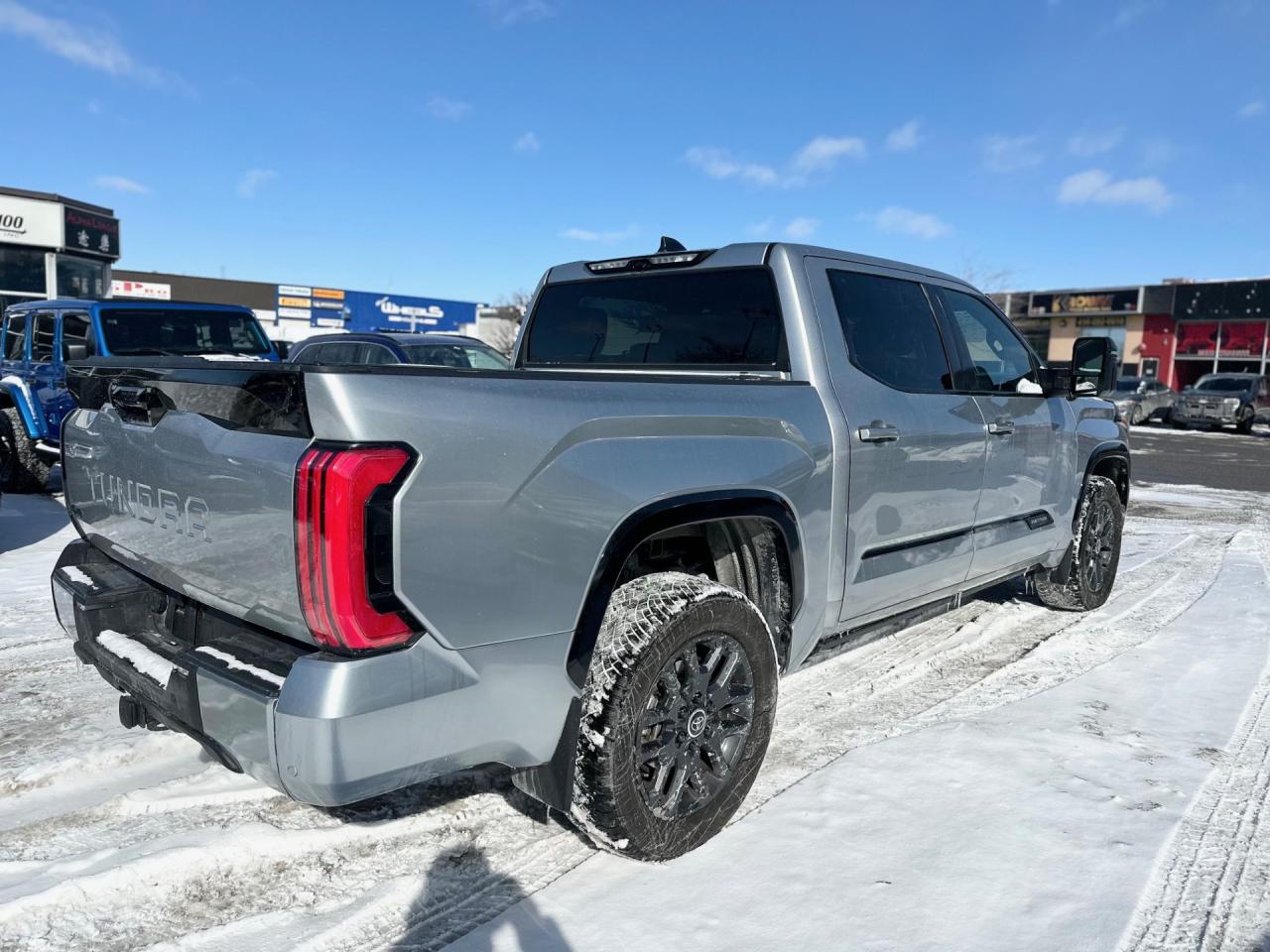 2024 Toyota Tundra Platinum Crewmax Photo