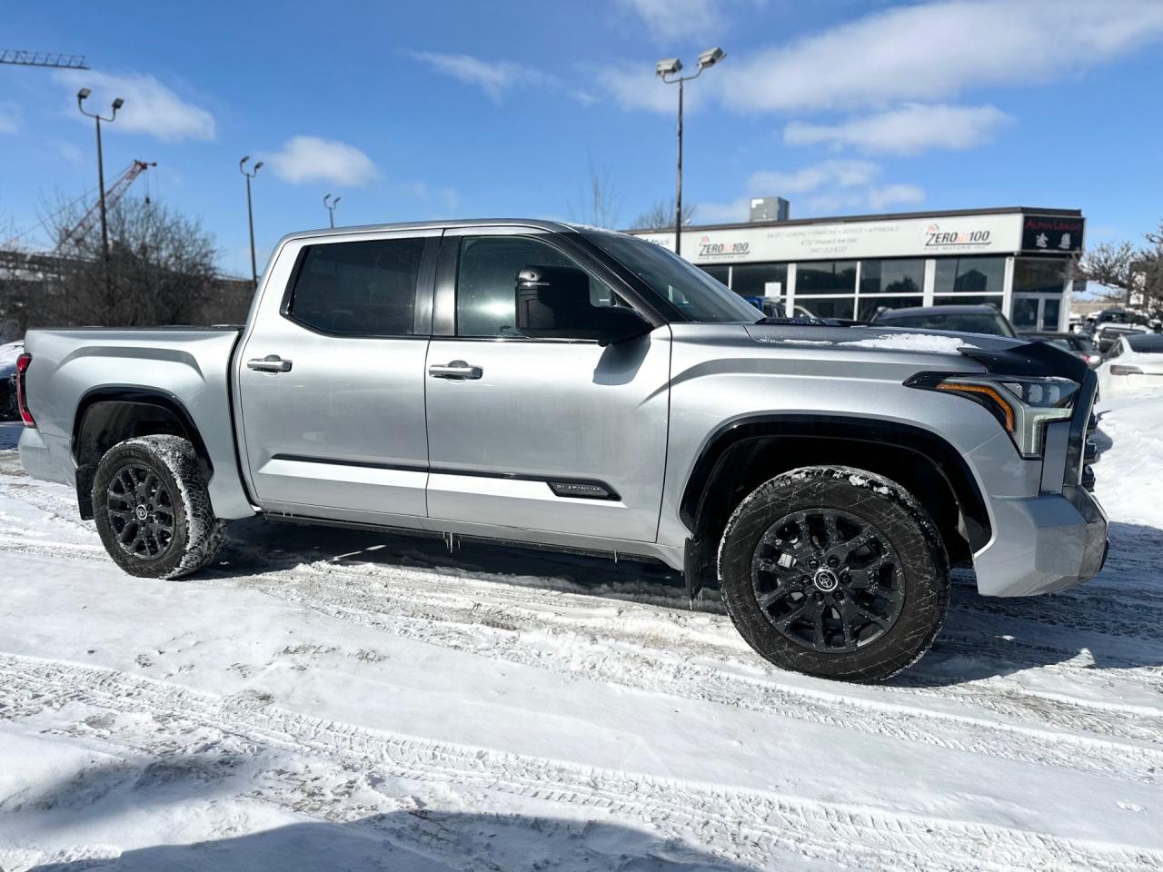 2024 Toyota Tundra Platinum Crewmax Photo