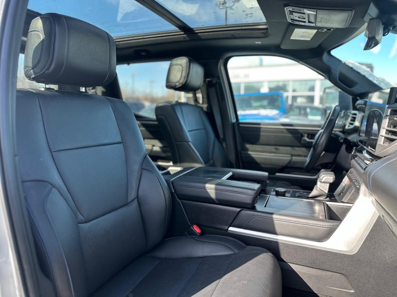 2024 Toyota Tundra Platinum Crewmax Photo