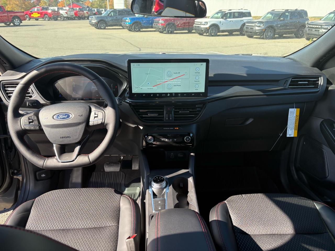 2025 Ford Escape ST-Line Photo5