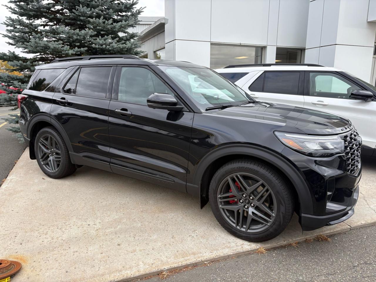 New 2025 Ford Explorer ST for sale in Mississauga, ON