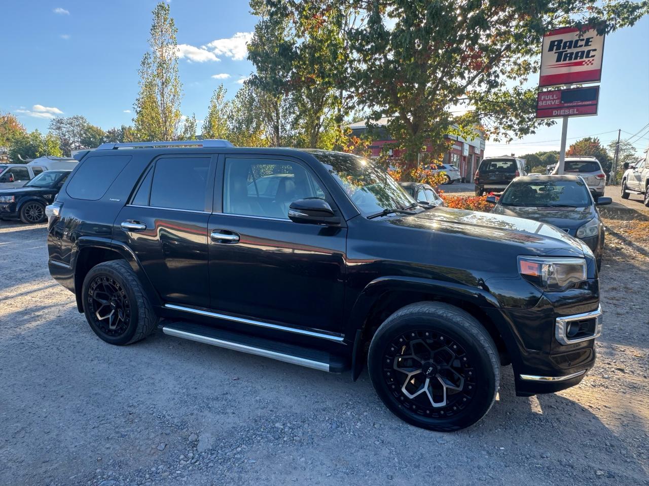 2016 Toyota 4Runner SR5 - Photo #2
