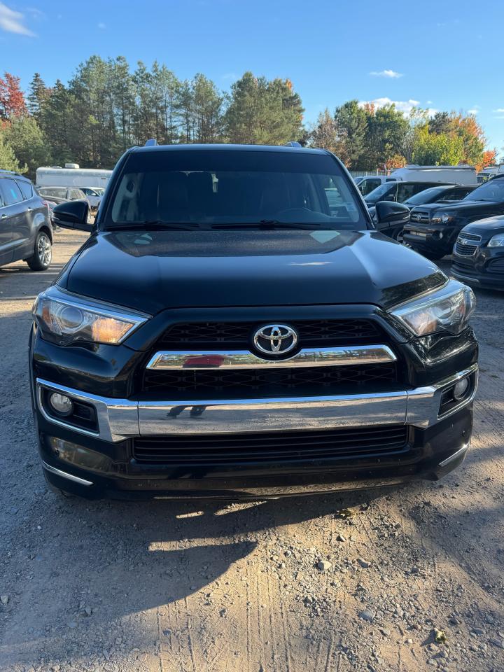 2016 Toyota 4Runner SR5 - Photo #5