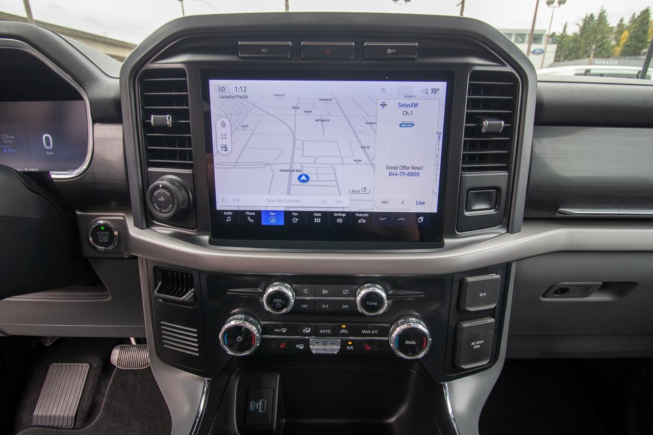 2024 Ford F-150 XLT 4WD SuperCrew 5.5' Box Photo5