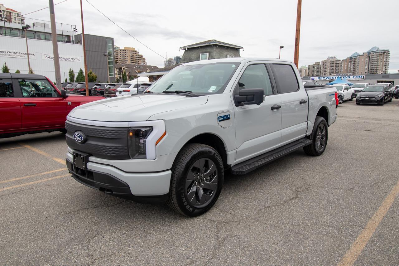 2024 Ford F-150 XLT 4WD SuperCrew 5.5' Box Photo5