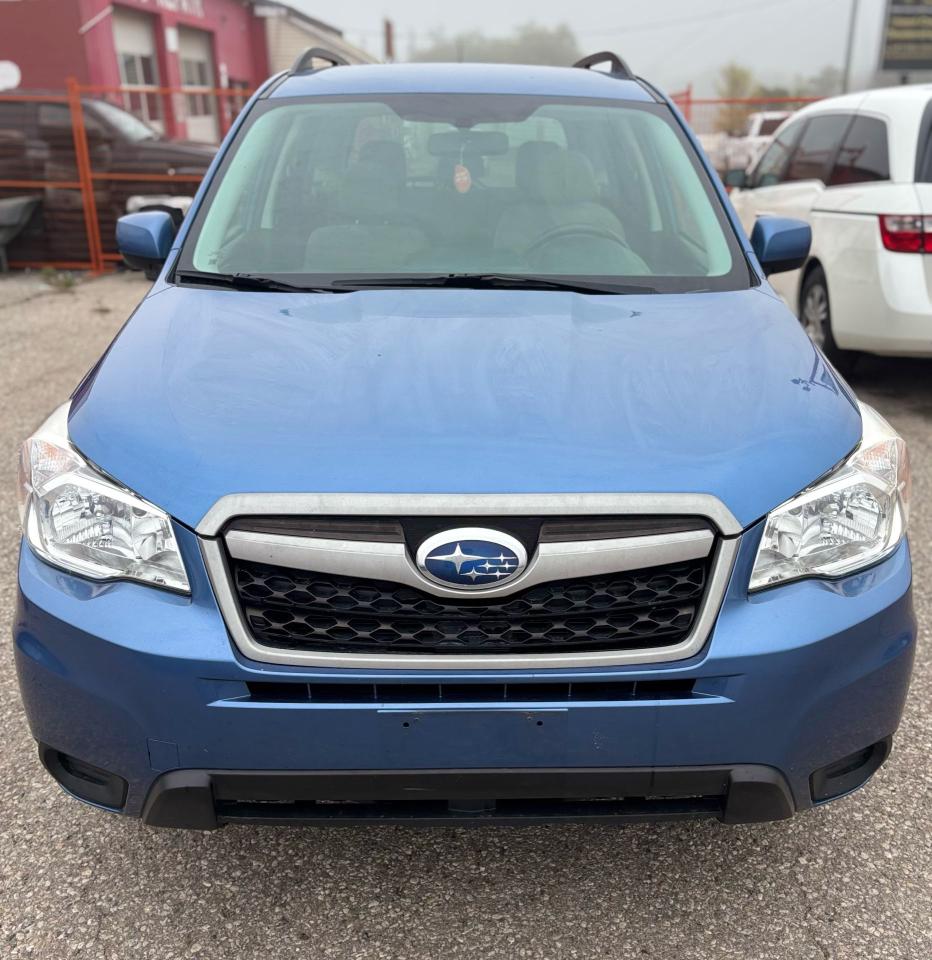 2015 Subaru Forester i - Photo #2