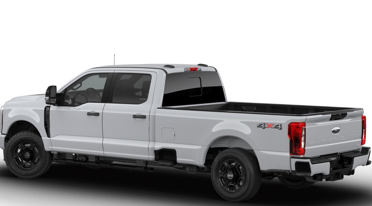 2026 Ford F-350 Super Duty SRW XL 4WD CREW CAB 8' BOX Photo5