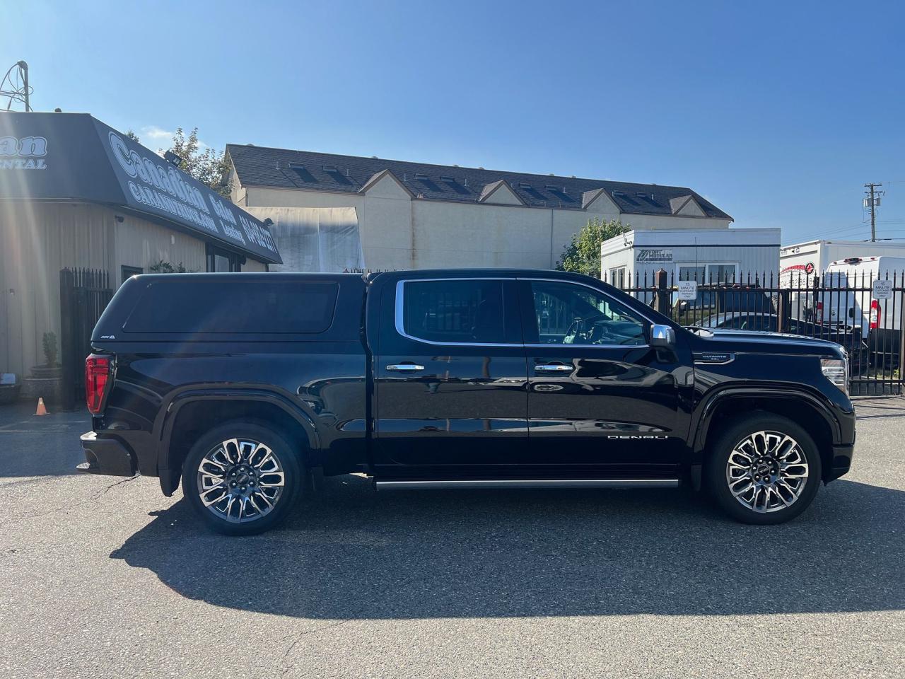 2025 GMC Sierra 1500 Denali Ultimate Photo9