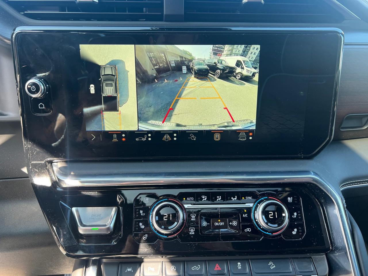 2025 GMC Sierra 1500 Denali Ultimate Photo15