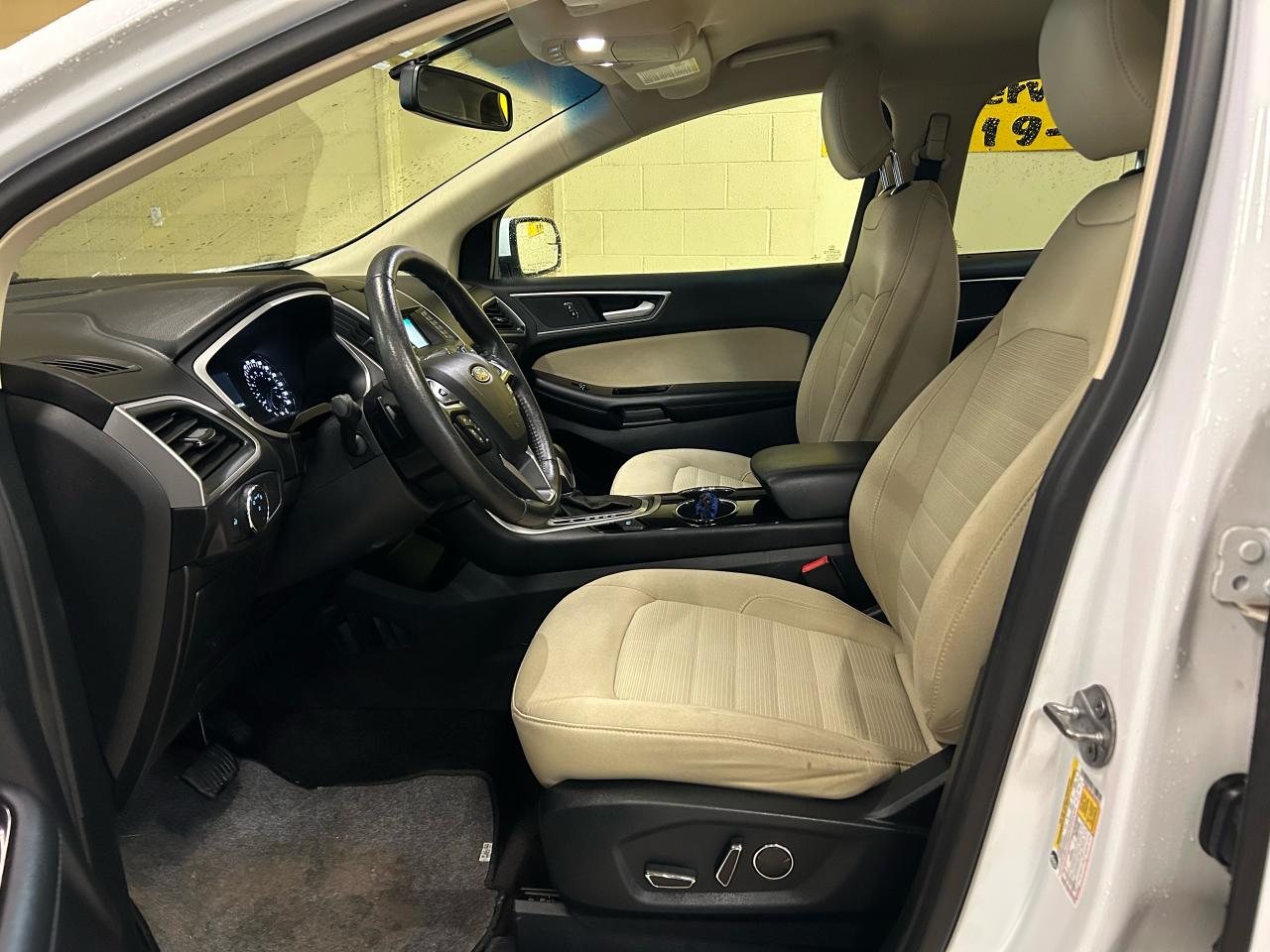 2018 Ford Edge SEL - Photo #9