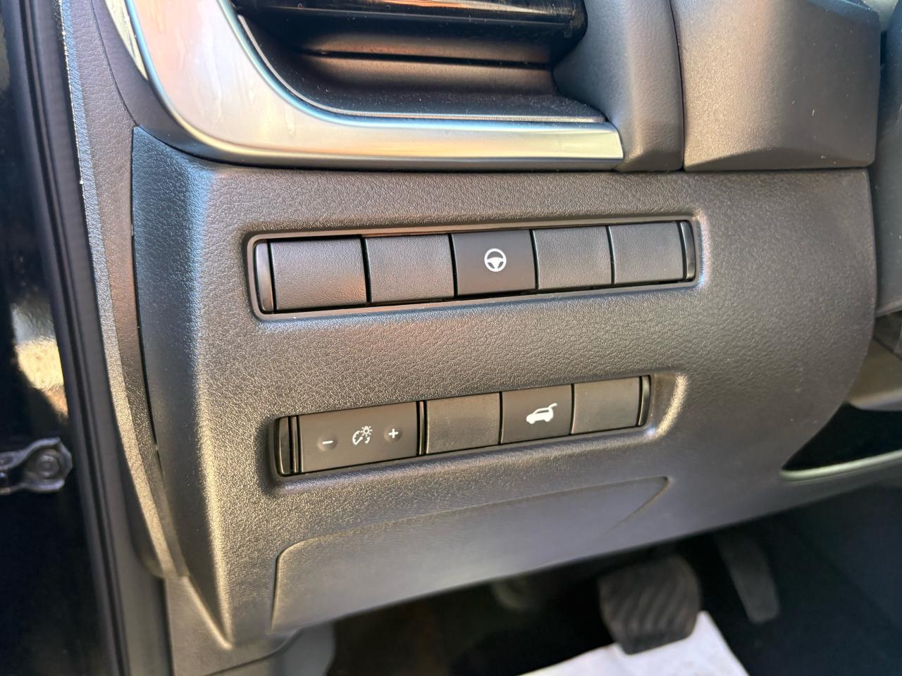 2021 Nissan Rogue SV - Photo #12