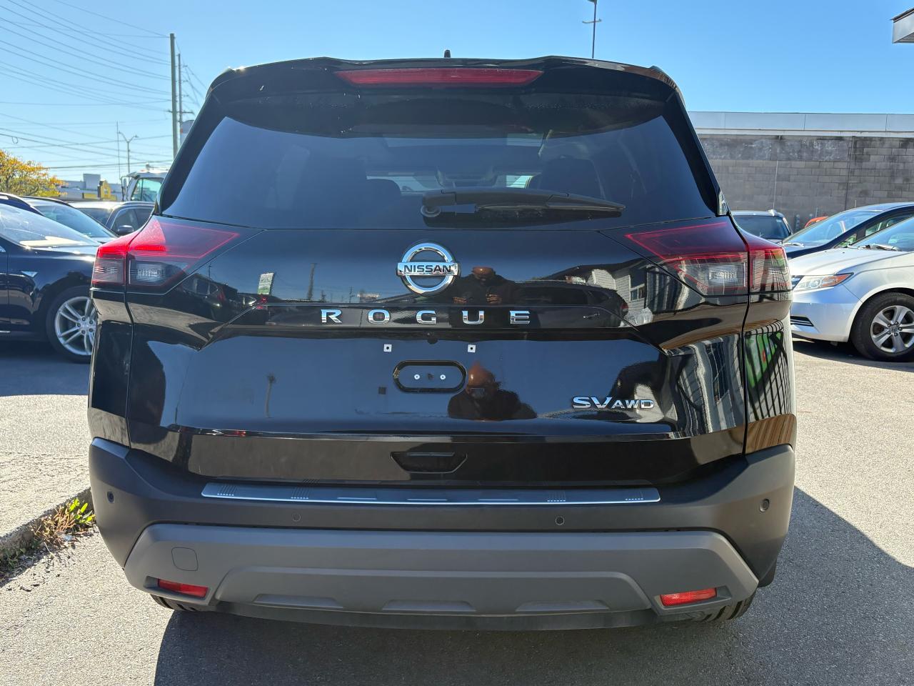 2021 Nissan Rogue SV - Photo #2