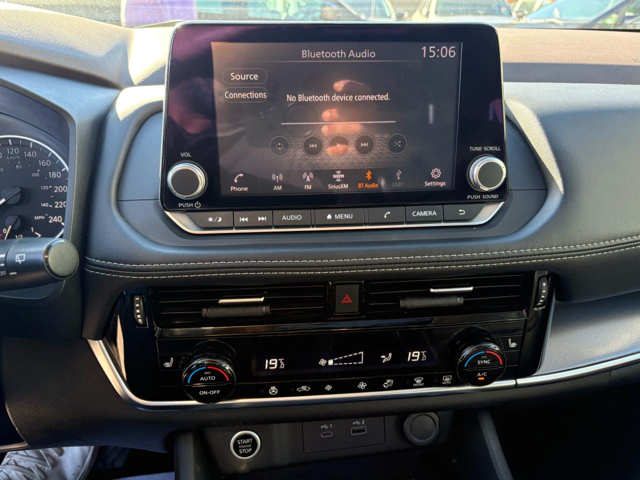 2021 Nissan Rogue SV - Photo #14