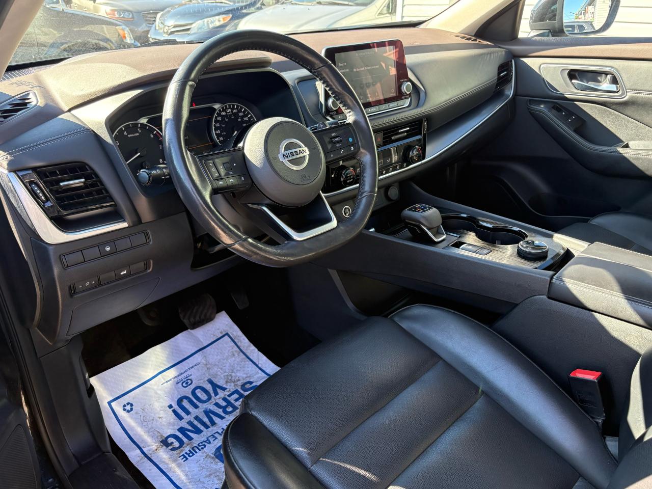 2021 Nissan Rogue SV - Photo #7