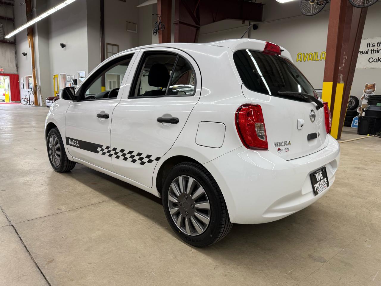 2019 Nissan Micra S Photo3