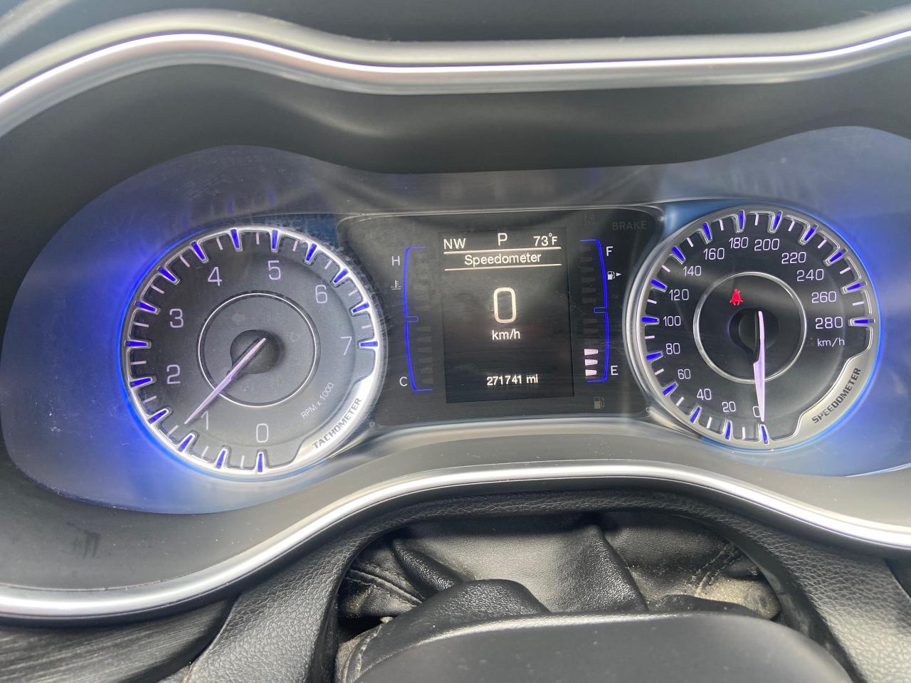 2015 Chrysler 200 Limited - Photo #5