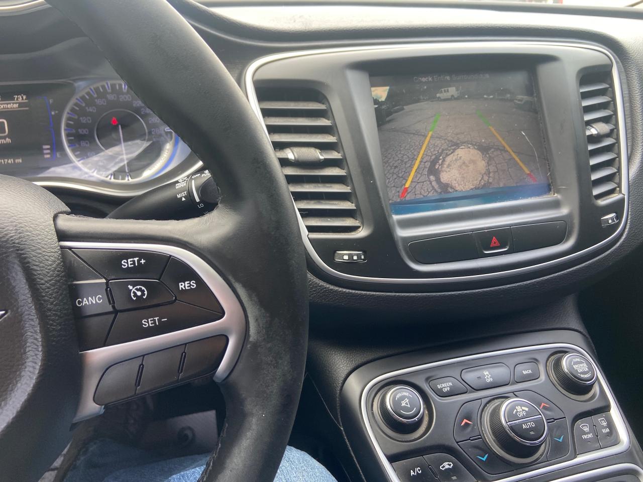 2015 Chrysler 200 Limited - Photo #10