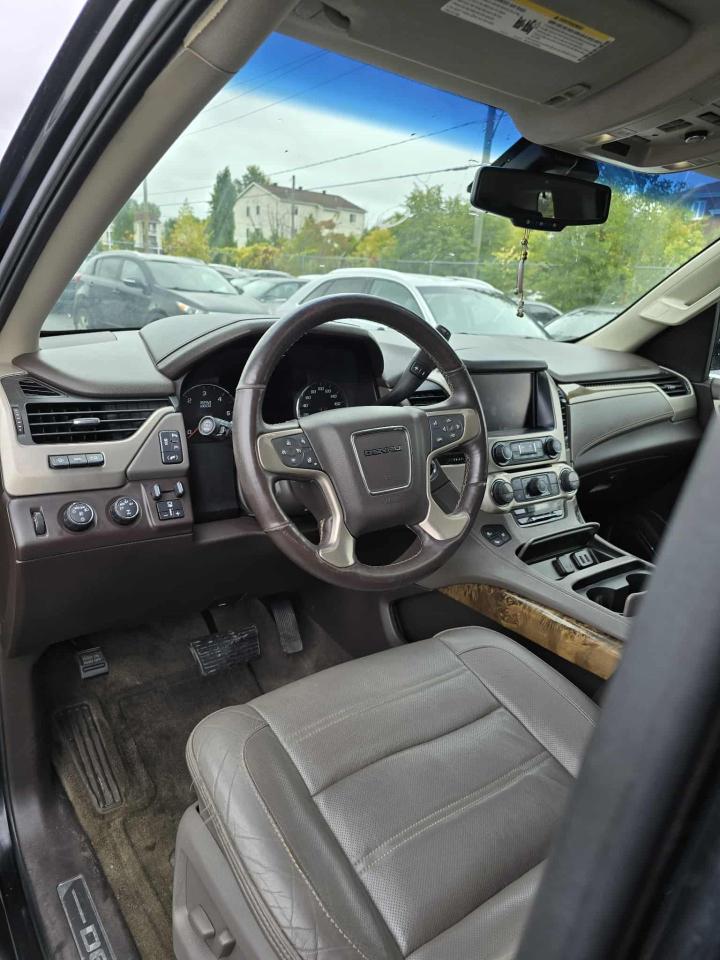 2016 GMC Yukon Denali - Photo #6